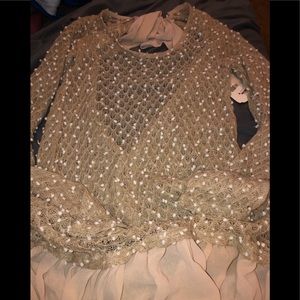 Altard State. Tunic. Size medium. Cut out Back